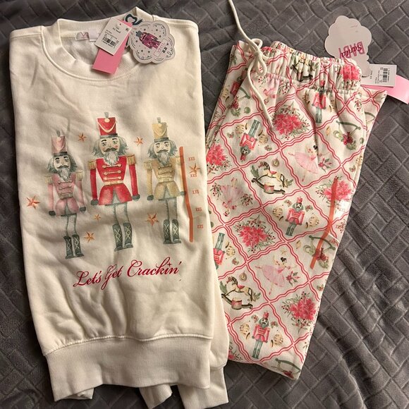 VIRAL Target Nutcracker Vinyl Threads Sweatshirt and Sweatpants XXS TIK TOK NWT - Picture 1 of 3